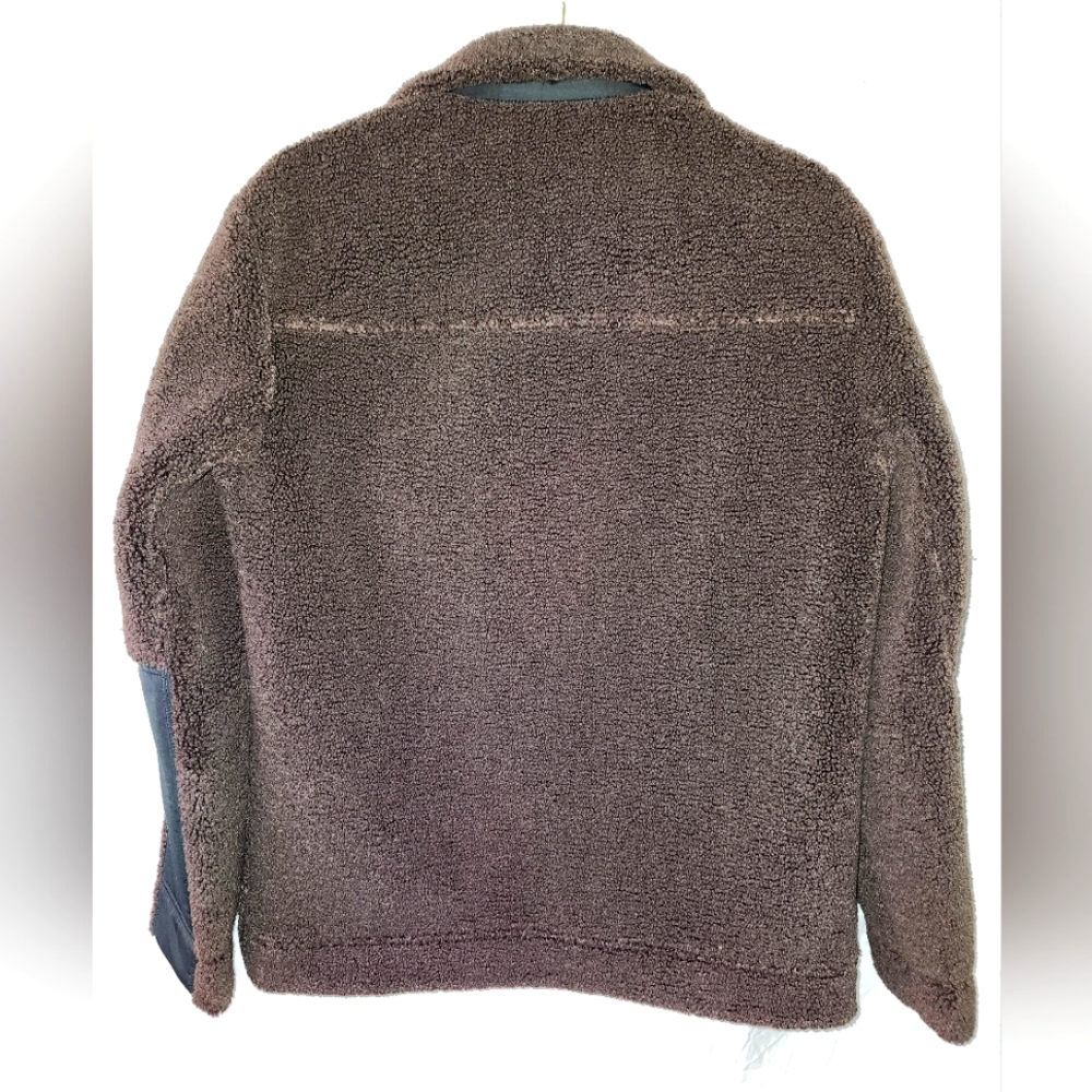 Sherpa Jacket - Picture 3 of 7